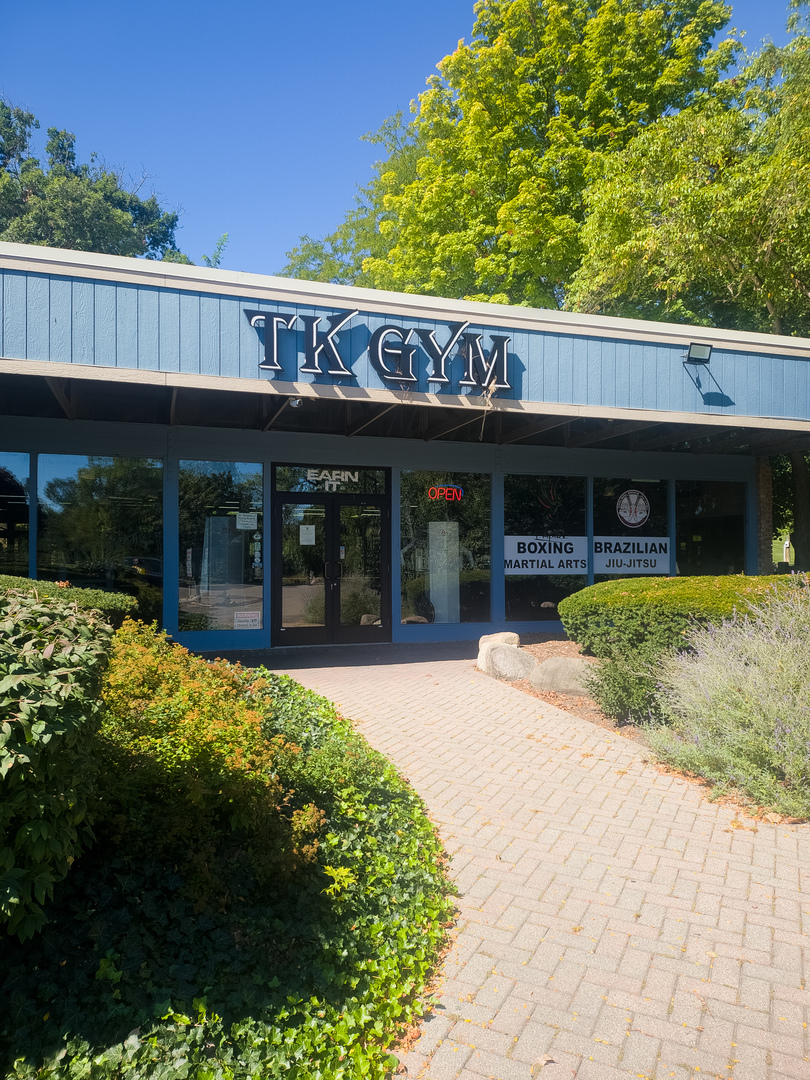 5950 OAKWOOD Drive #4K, Lisle, IL 60532