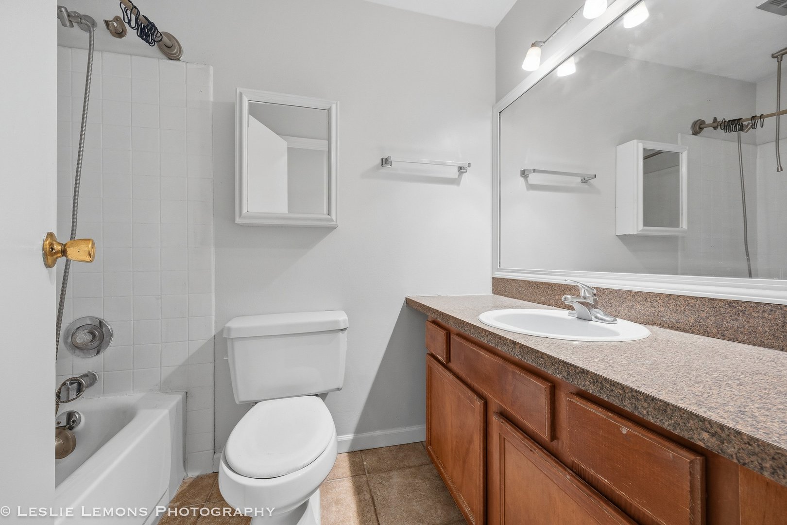 5950 OAKWOOD Drive #4K, Lisle, IL 60532