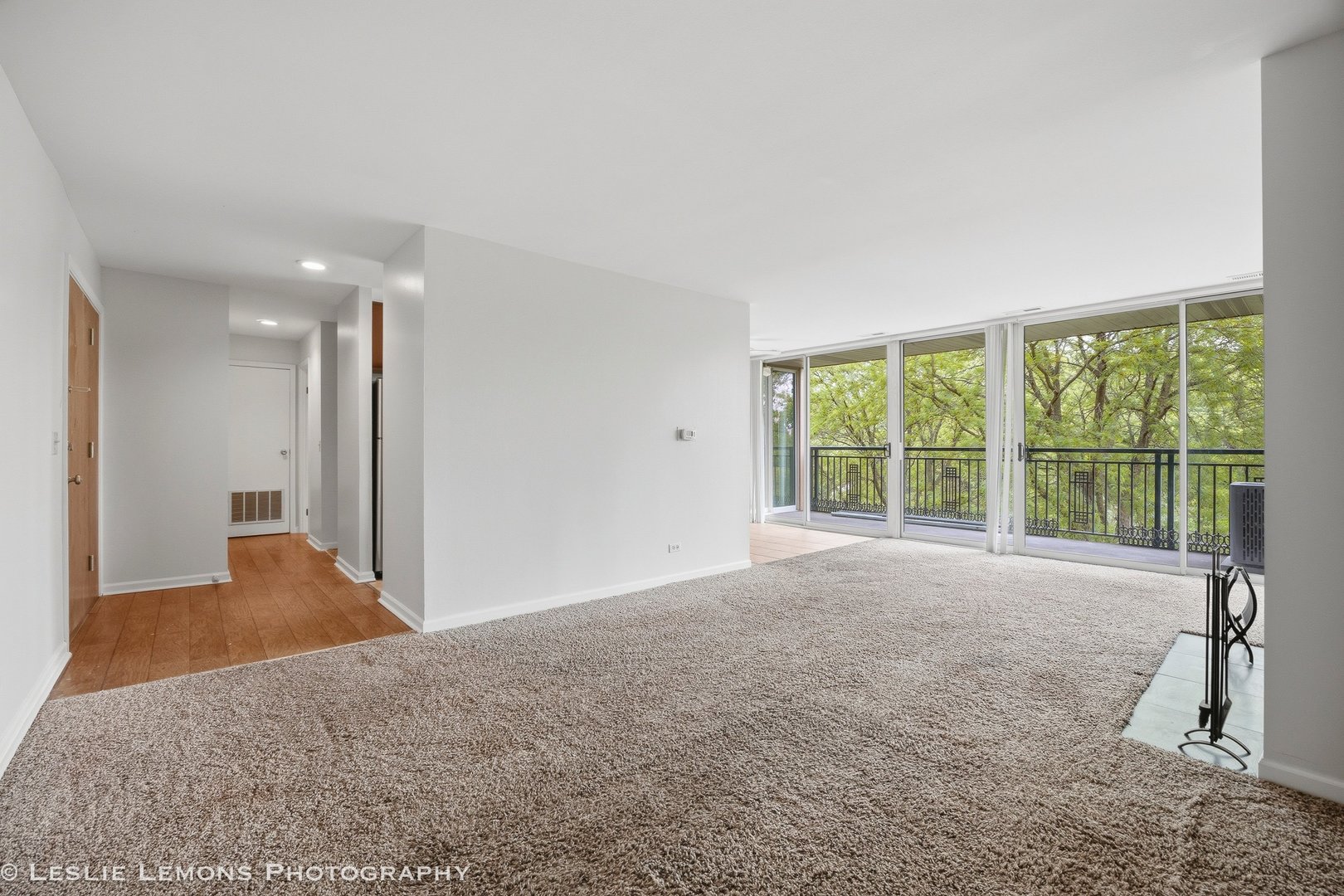 5950 OAKWOOD Drive #4K, Lisle, IL 60532
