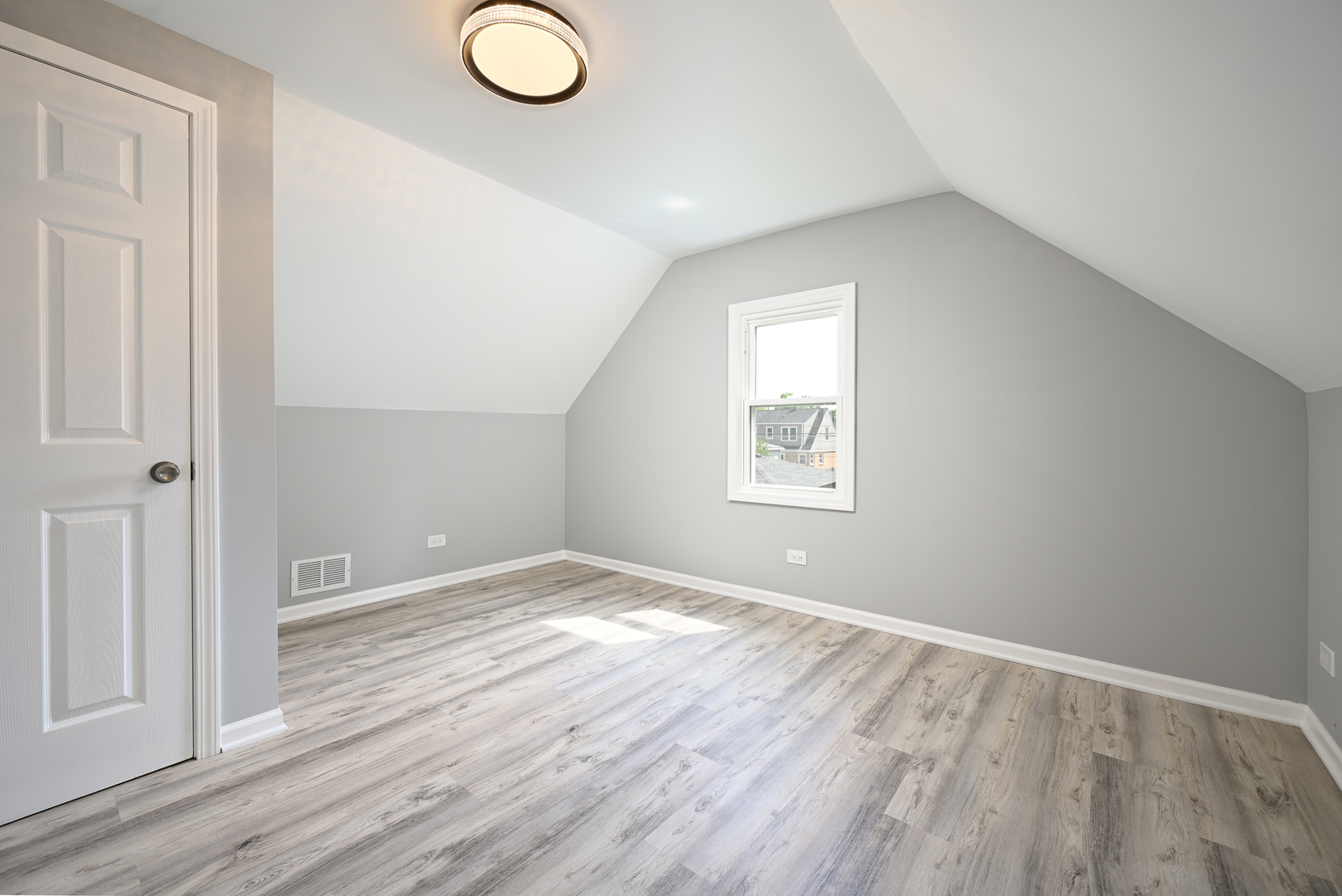 3211 GEORGE Street, Franklin Park, IL 60131