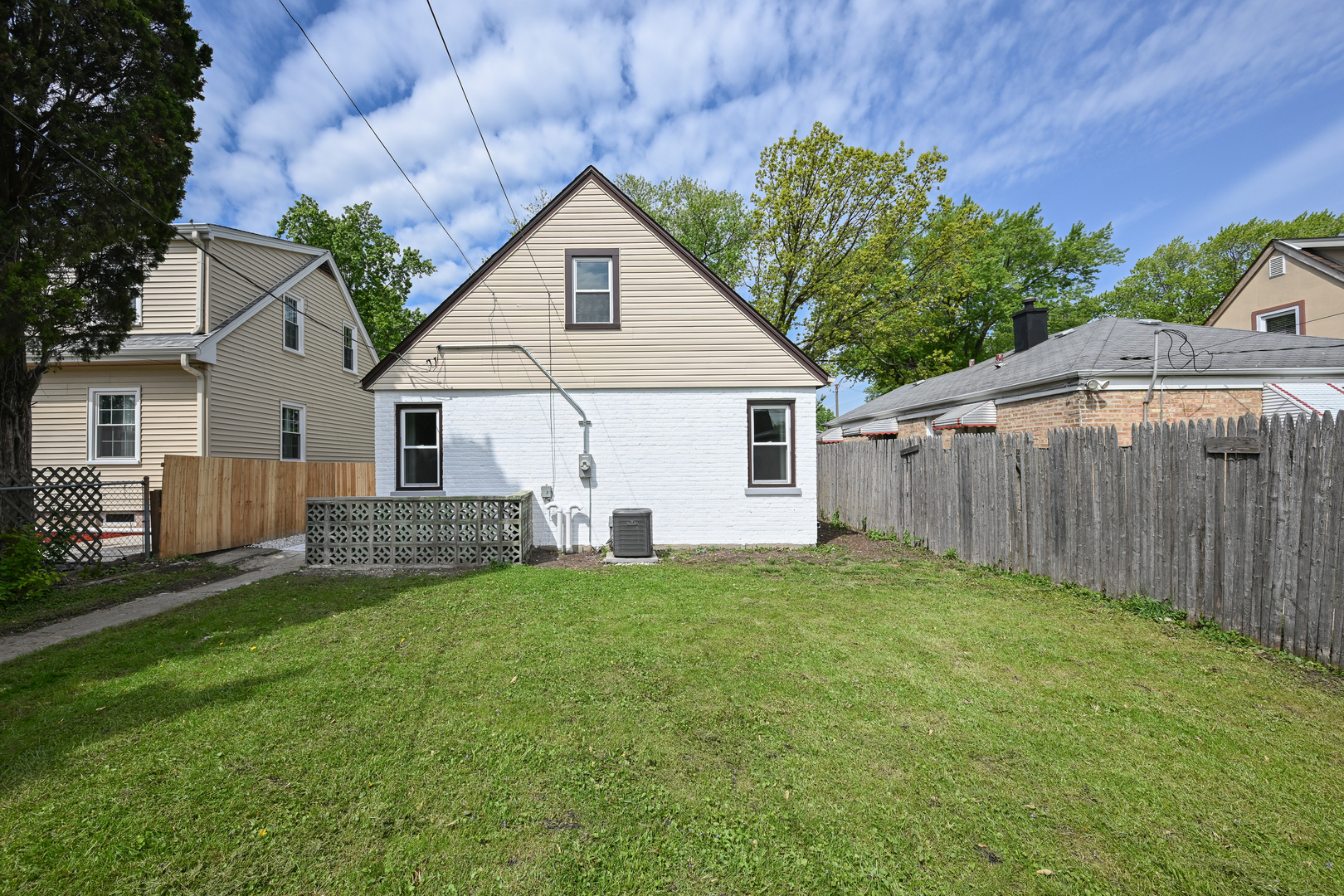 3211 GEORGE Street, Franklin Park, IL 60131