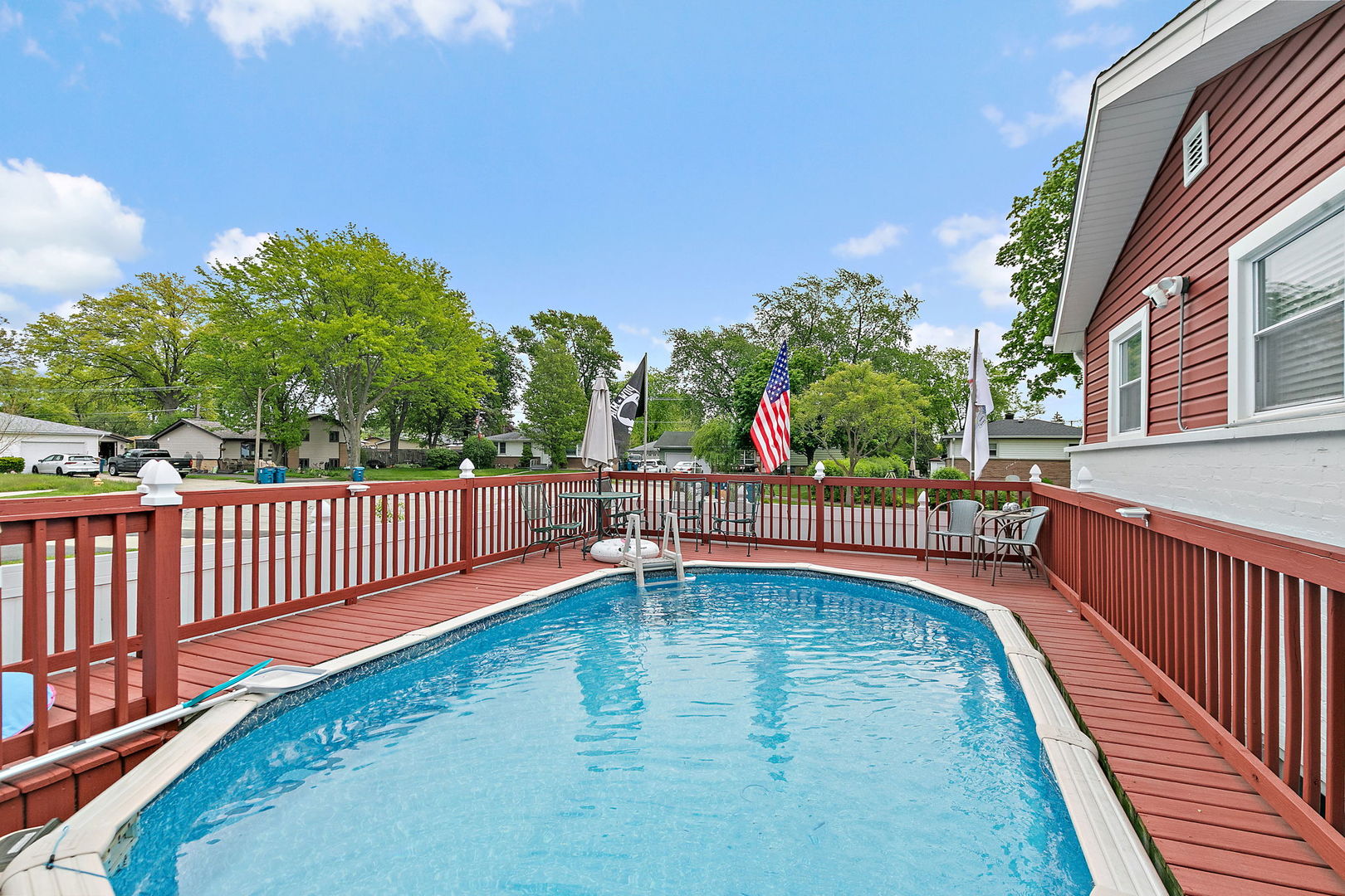 115 N Rose Avenue, Addison, IL 60101