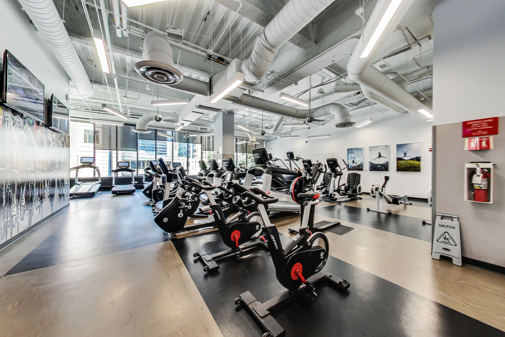 225 N Columbus Drive #5701, Chicago, IL 60601