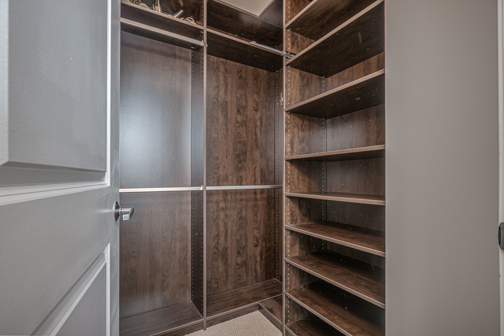 225 N Columbus Drive #5701, Chicago, IL 60601