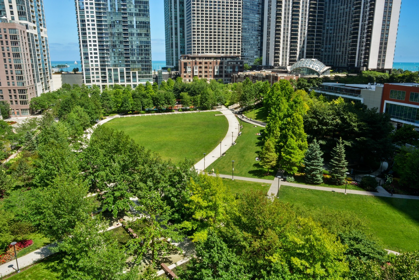 225 N Columbus Drive #5701, Chicago, IL 60601