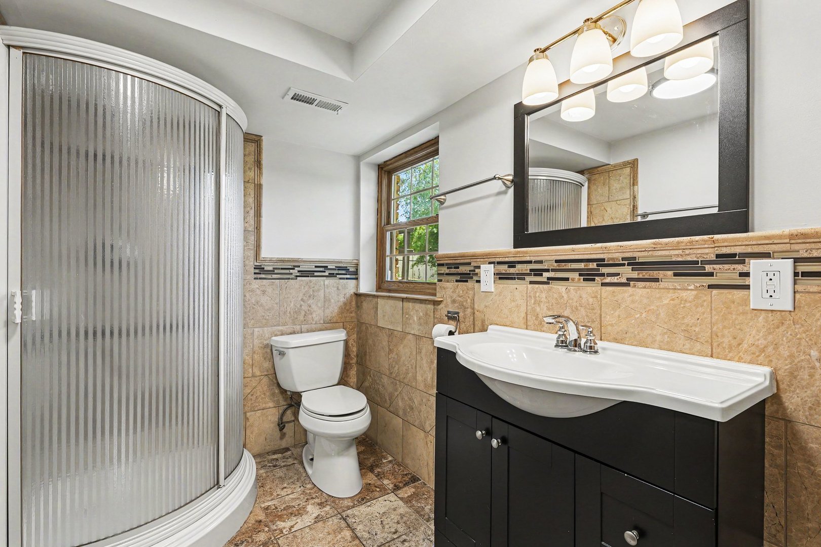 6351 W 124th Place, Palos Heights, IL 60463