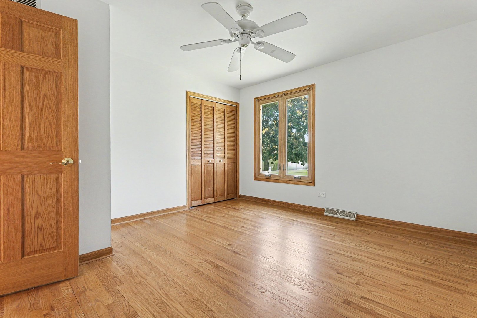 6351 W 124th Place, Palos Heights, IL 60463