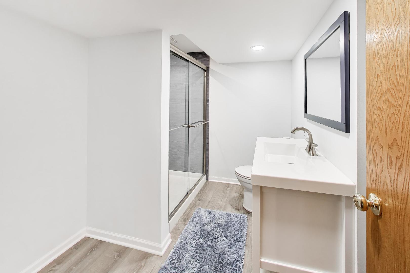 210 N 2nd Avenue, Villa Park, IL 60181
