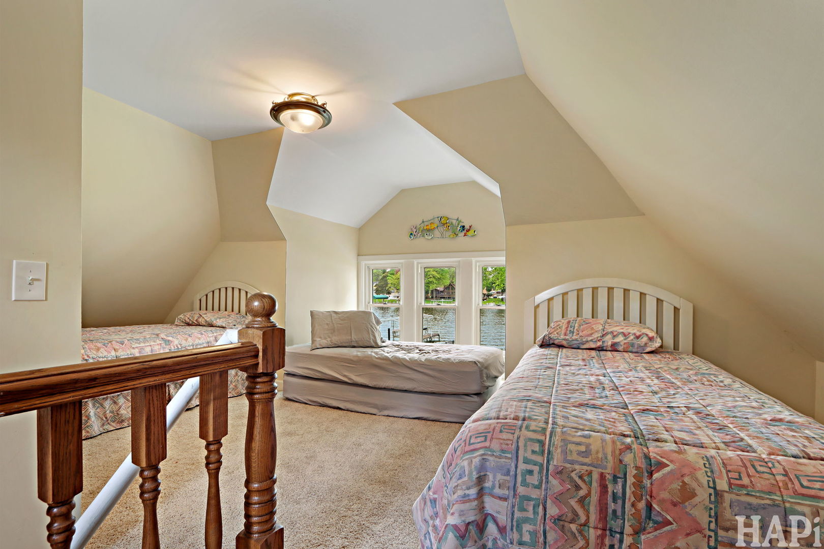 1611 N Woodlawn Park Avenue, McHenry, IL 60051