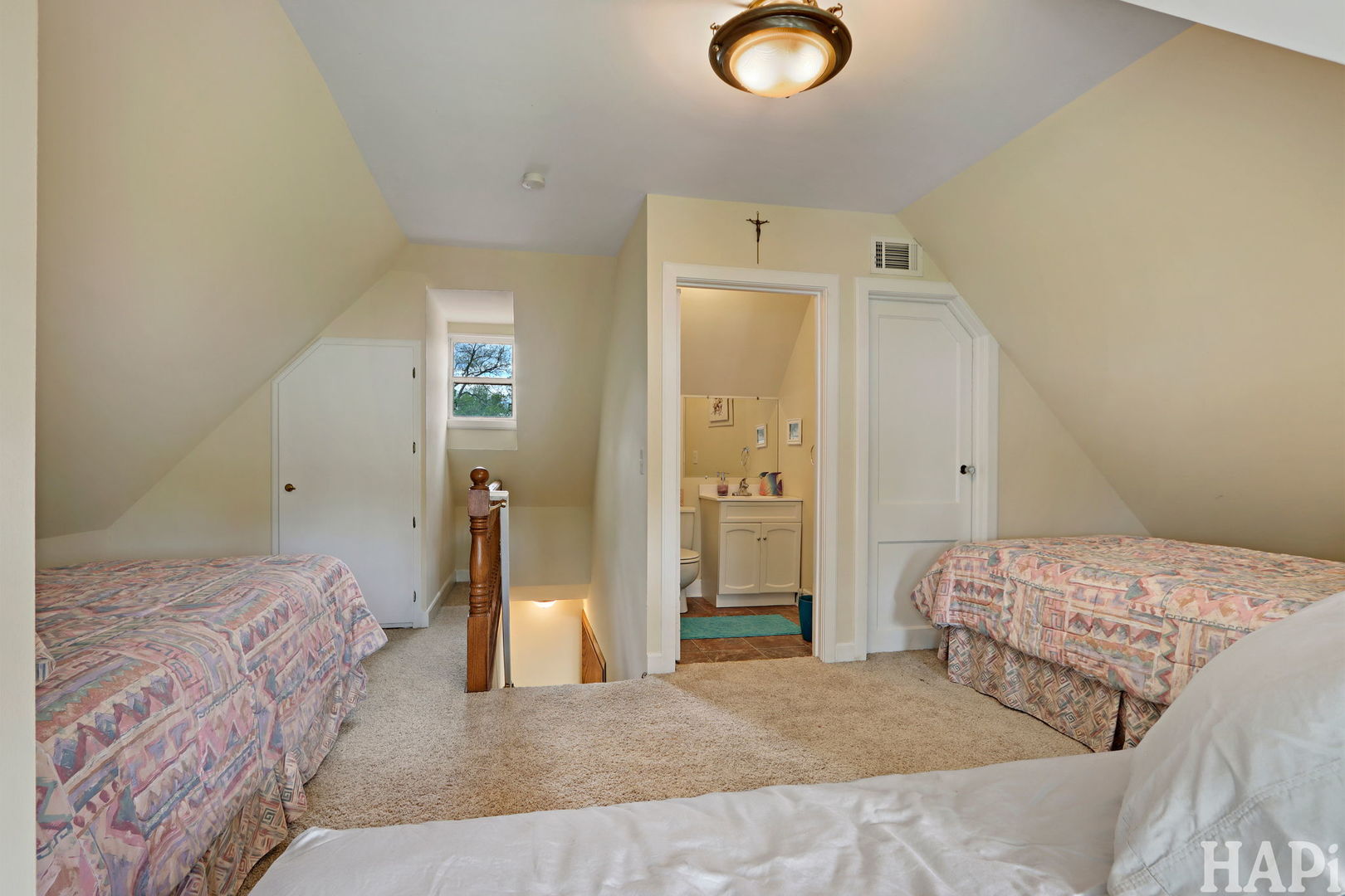 1611 N Woodlawn Park Avenue, McHenry, IL 60051