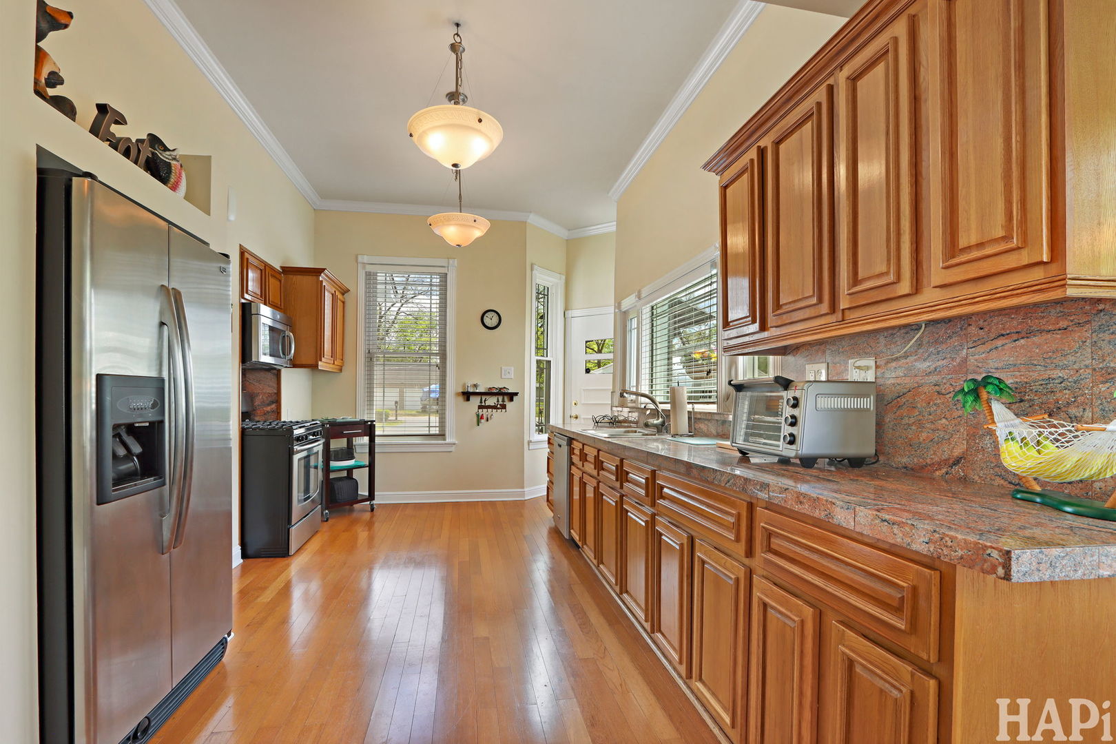 1611 N Woodlawn Park Avenue, McHenry, IL 60051