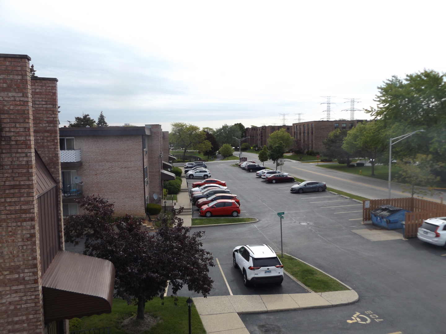 710 W Huntington Commons Road #3A, Mount Prospect, IL 60056