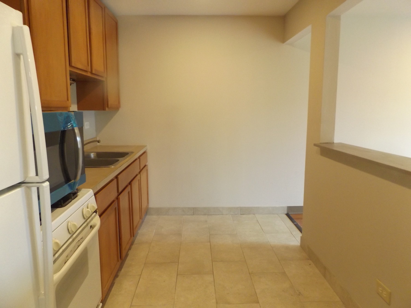 710 W Huntington Commons Road #3A, Mount Prospect, IL 60056
