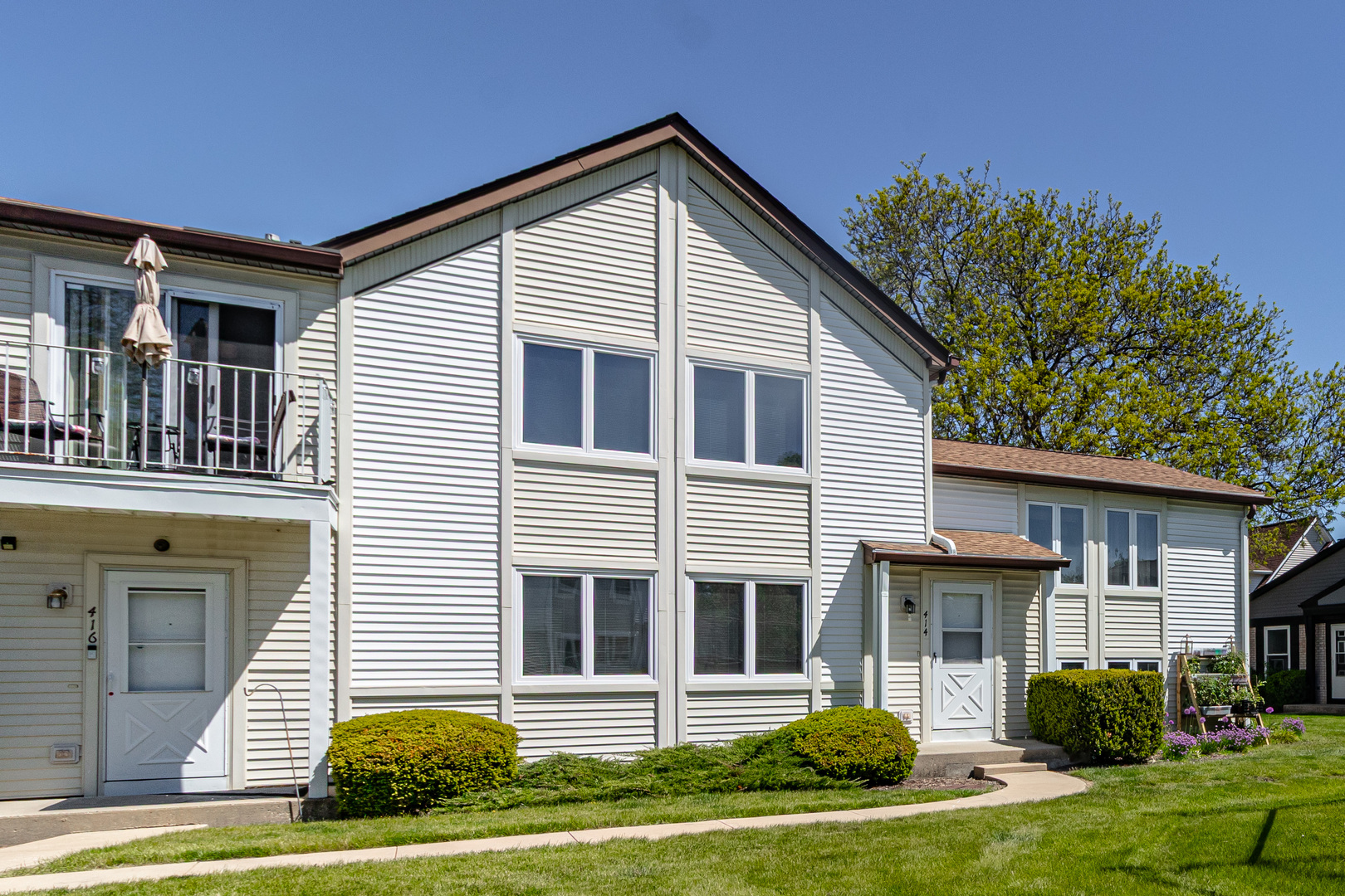 414 INVERRARY Lane #414, Deerfield, IL 60015