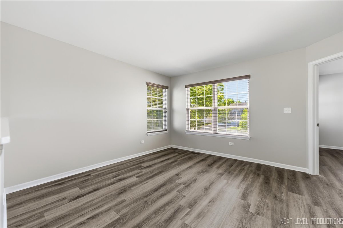 2940 White Thorn Circle, Naperville, IL 60564