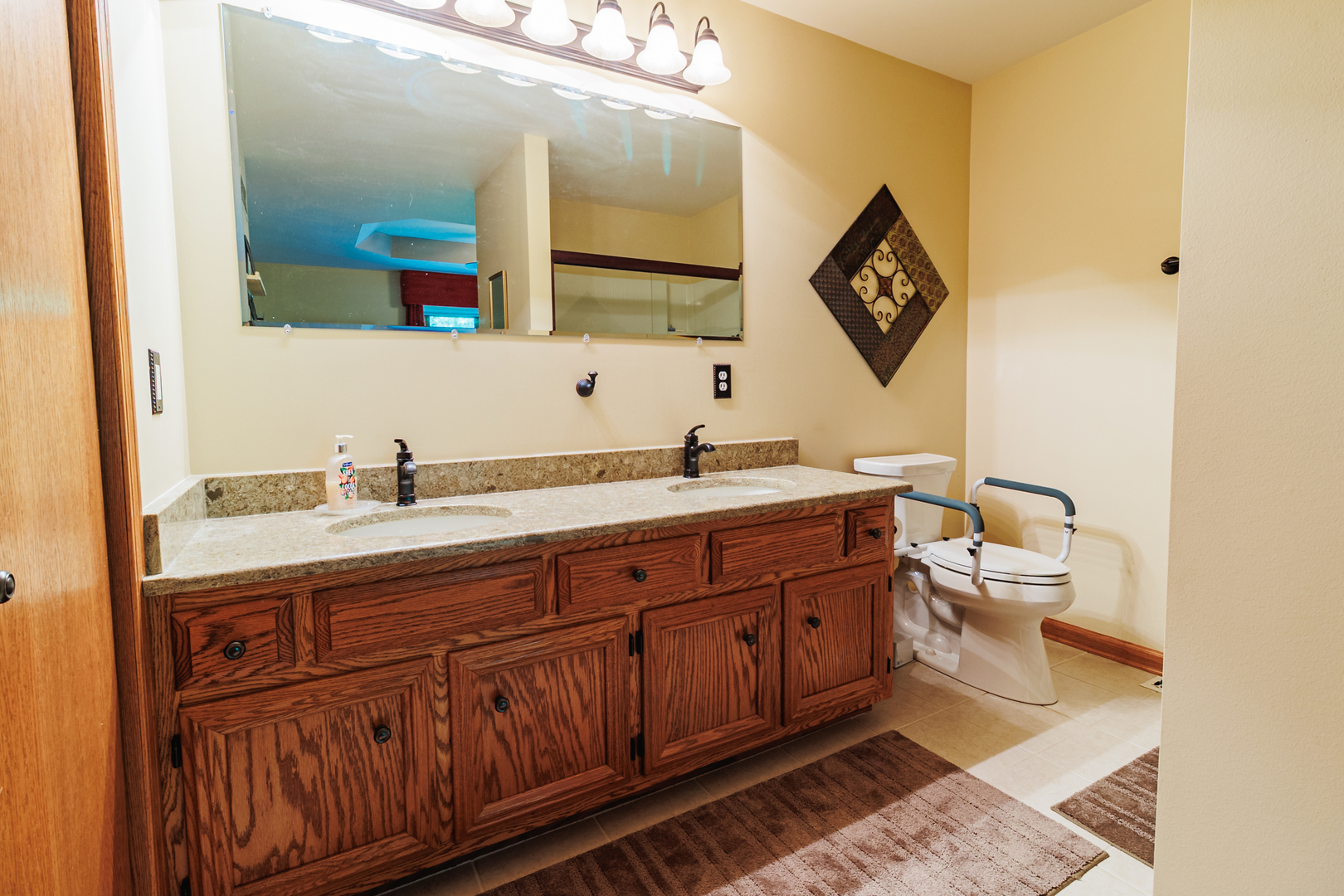 2005 Bernadette Lane, Yorkville, IL 60560