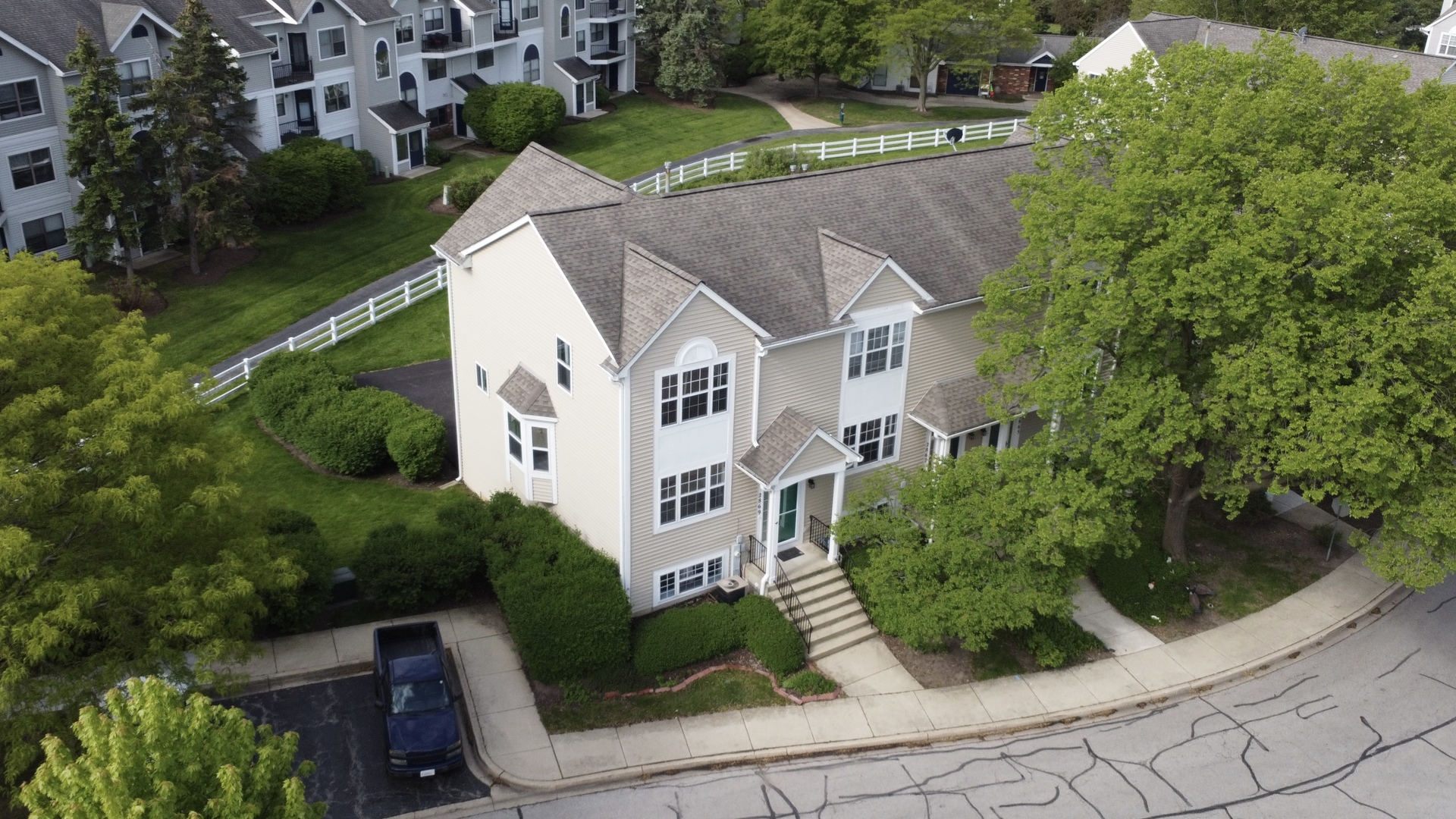 2869 Shelly Lane, Aurora, IL 60504