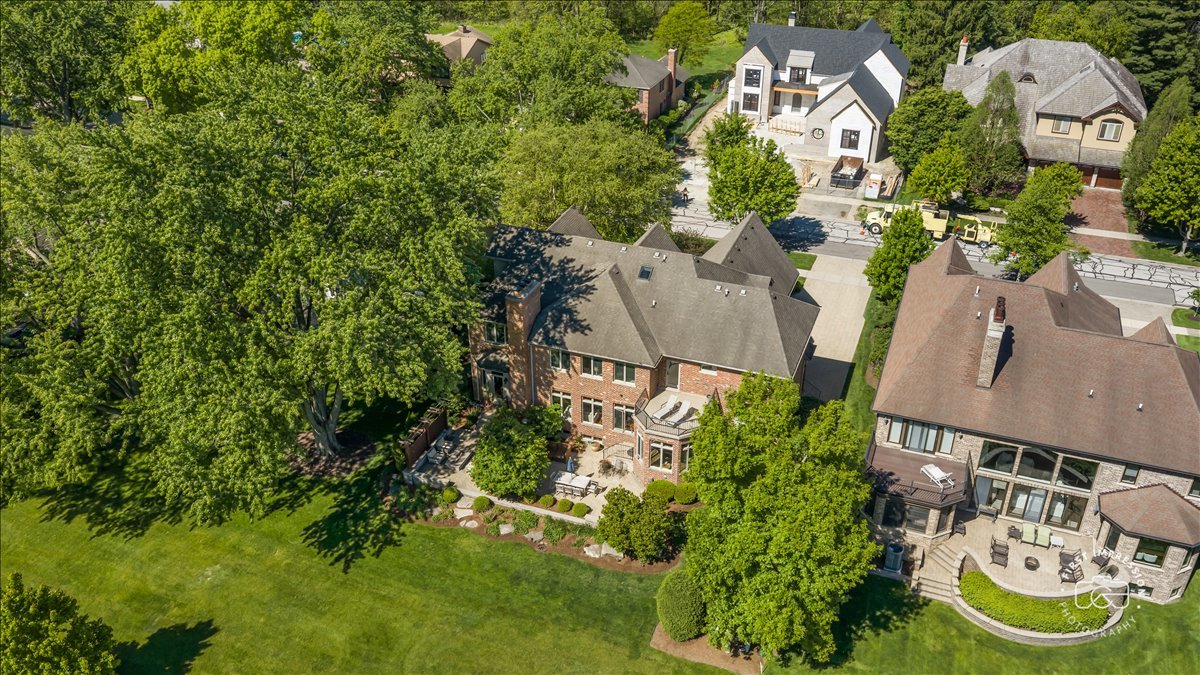 1116 Heatherton Drive, Naperville, IL 60563