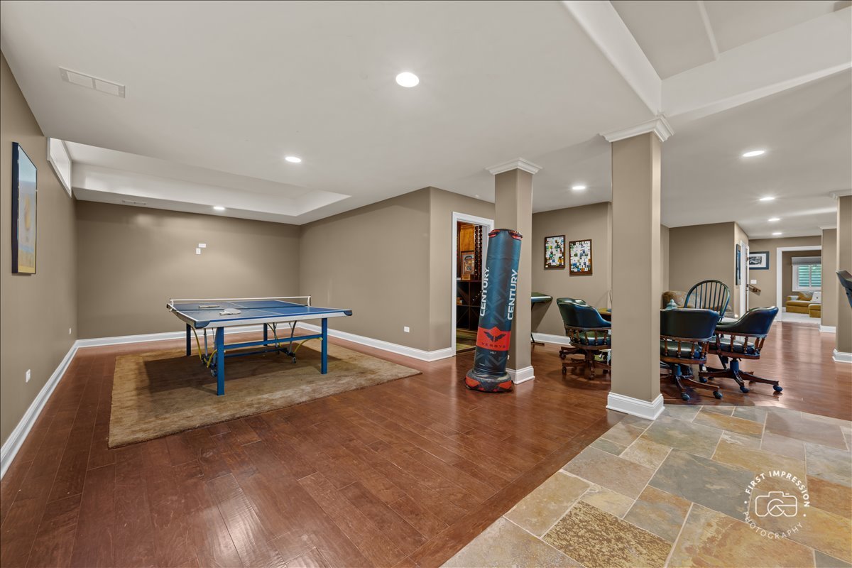 1116 Heatherton Drive, Naperville, IL 60563
