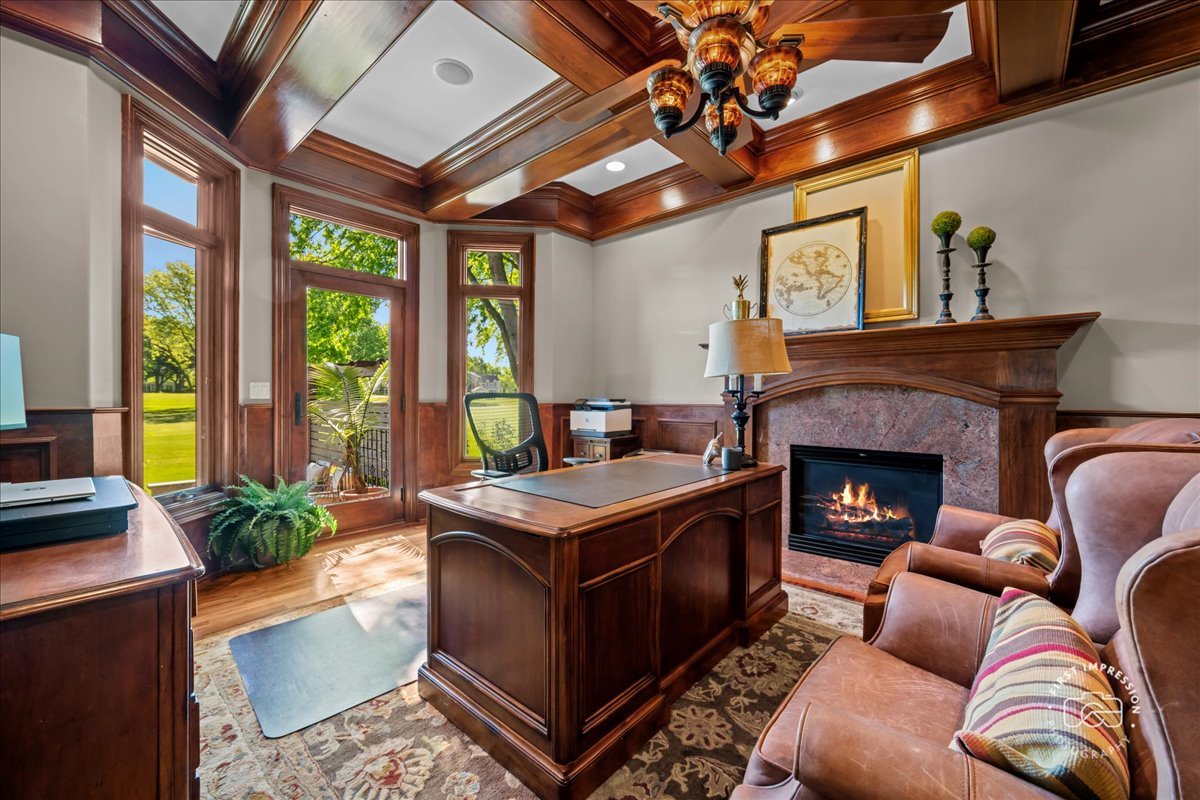 1116 Heatherton Drive, Naperville, IL 60563