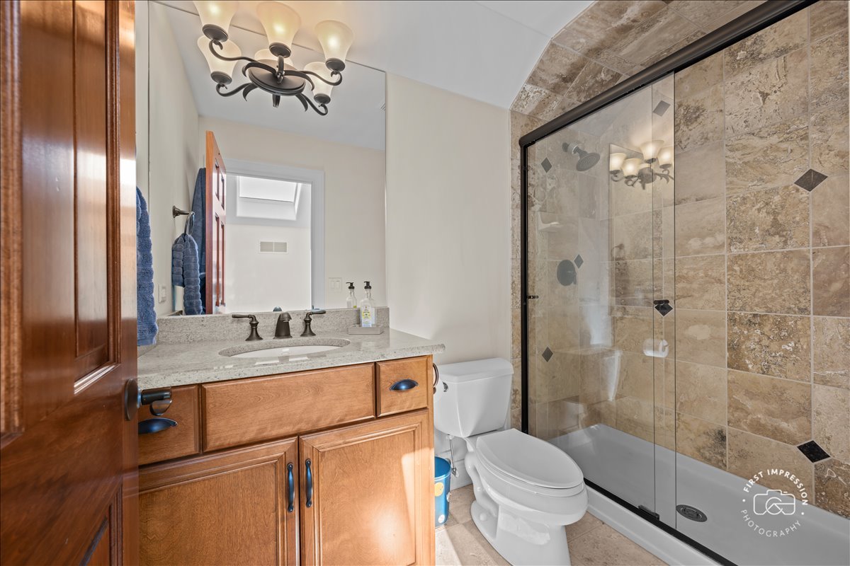 1116 Heatherton Drive, Naperville, IL 60563