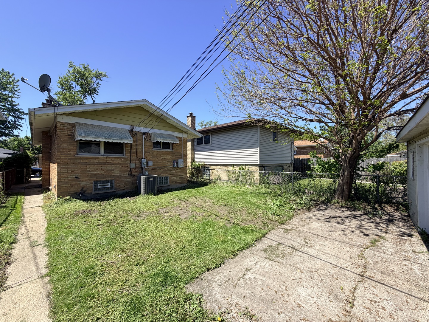 11719 S Throop Street, Chicago, IL 60643