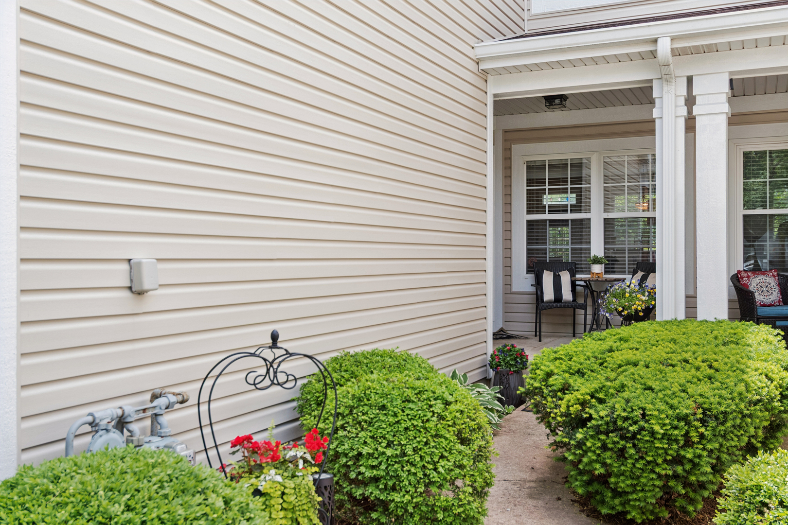 30404 Fowler Circle, Warrenville, IL 60555