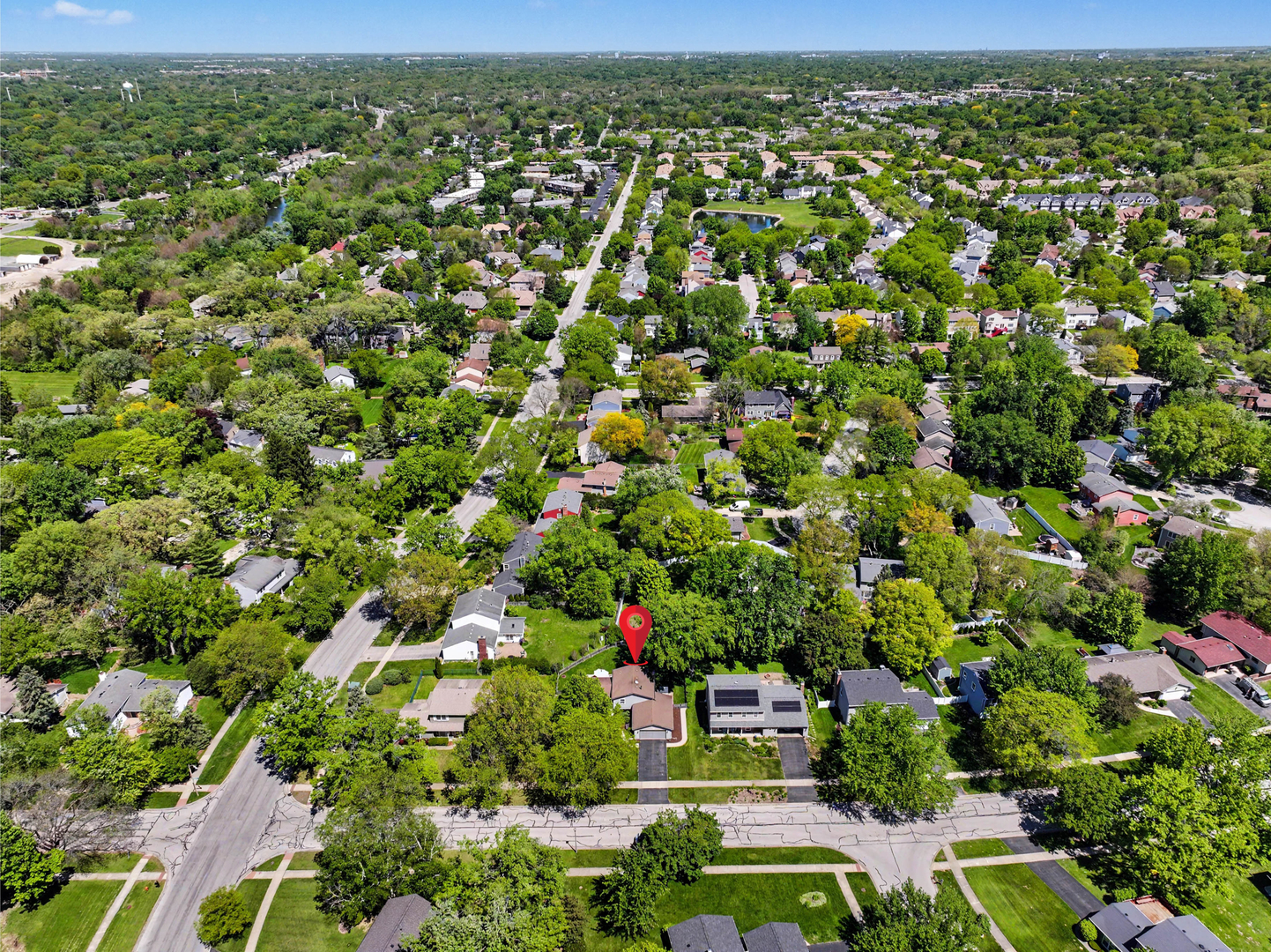 405 Carriage Hill Road, Naperville, IL 60565