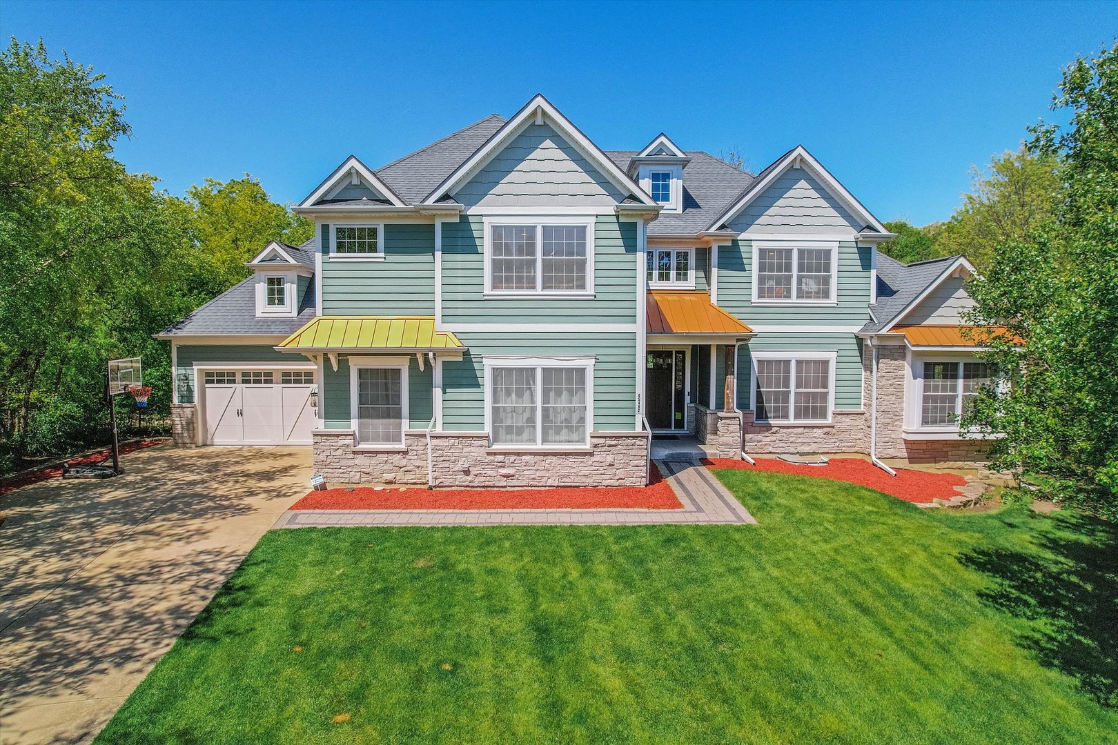 S492 Rebecca Lane, Winfield, IL 60190