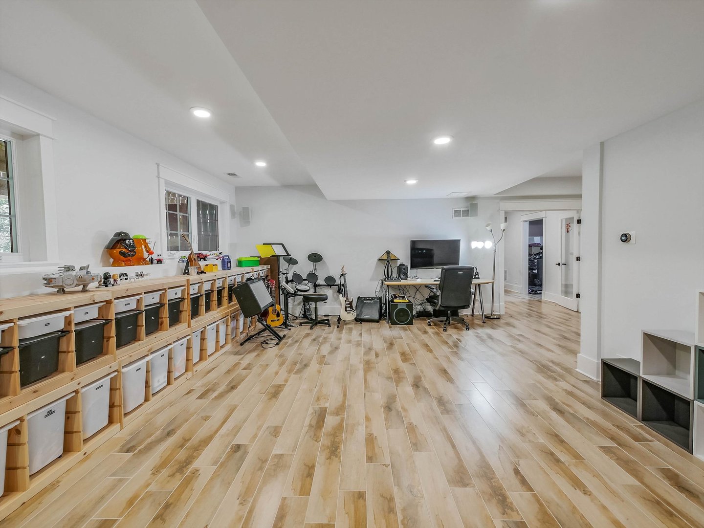 S492 Rebecca Lane, Winfield, IL 60190