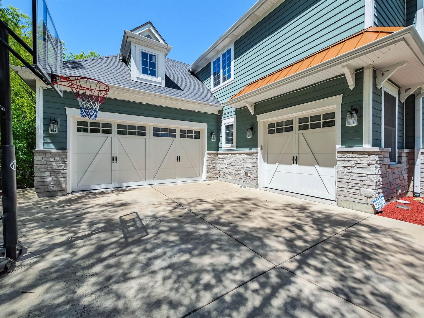 S492 Rebecca Lane, Winfield, IL 60190