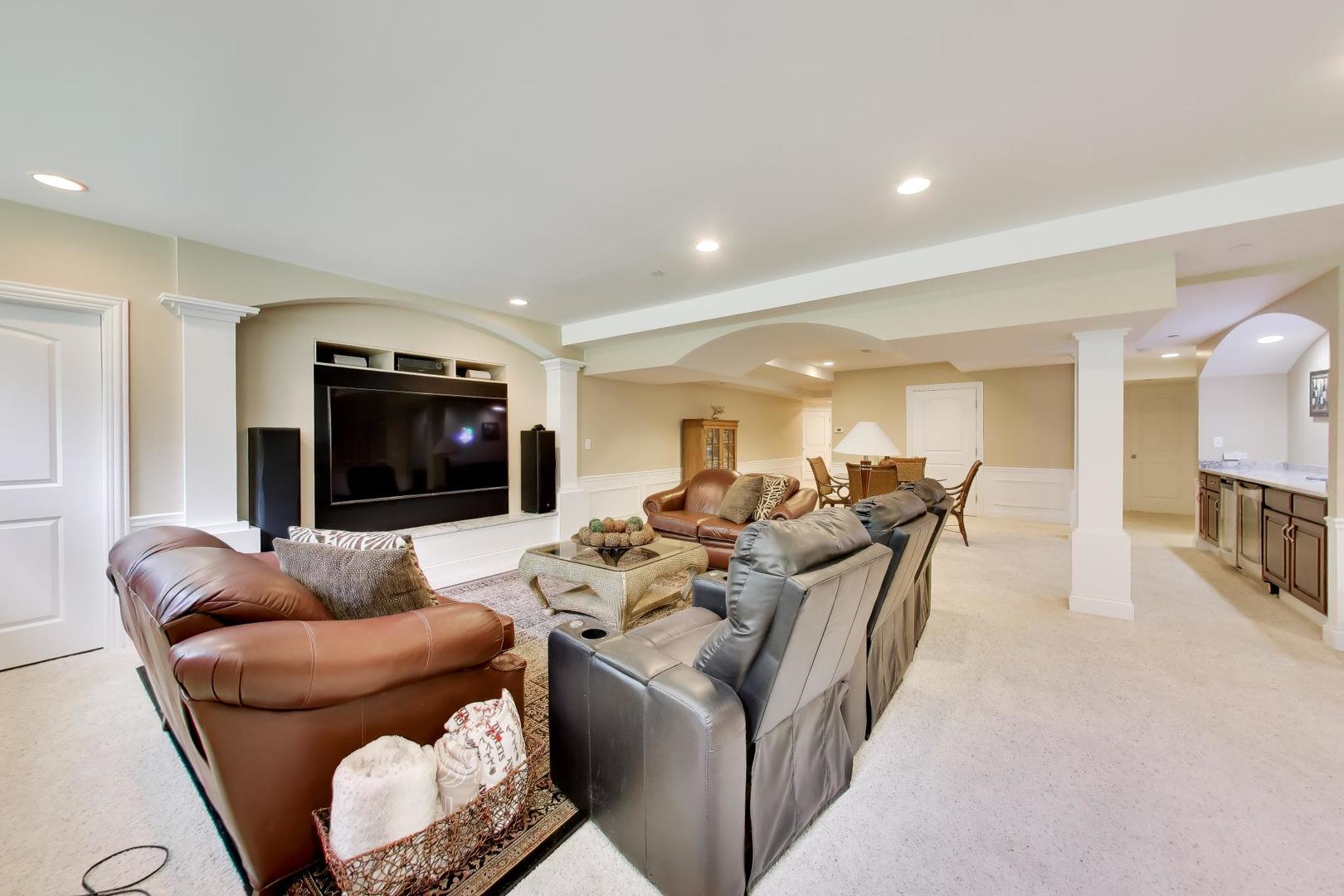 4550 Eleanor Drive, Long Grove, IL 60047