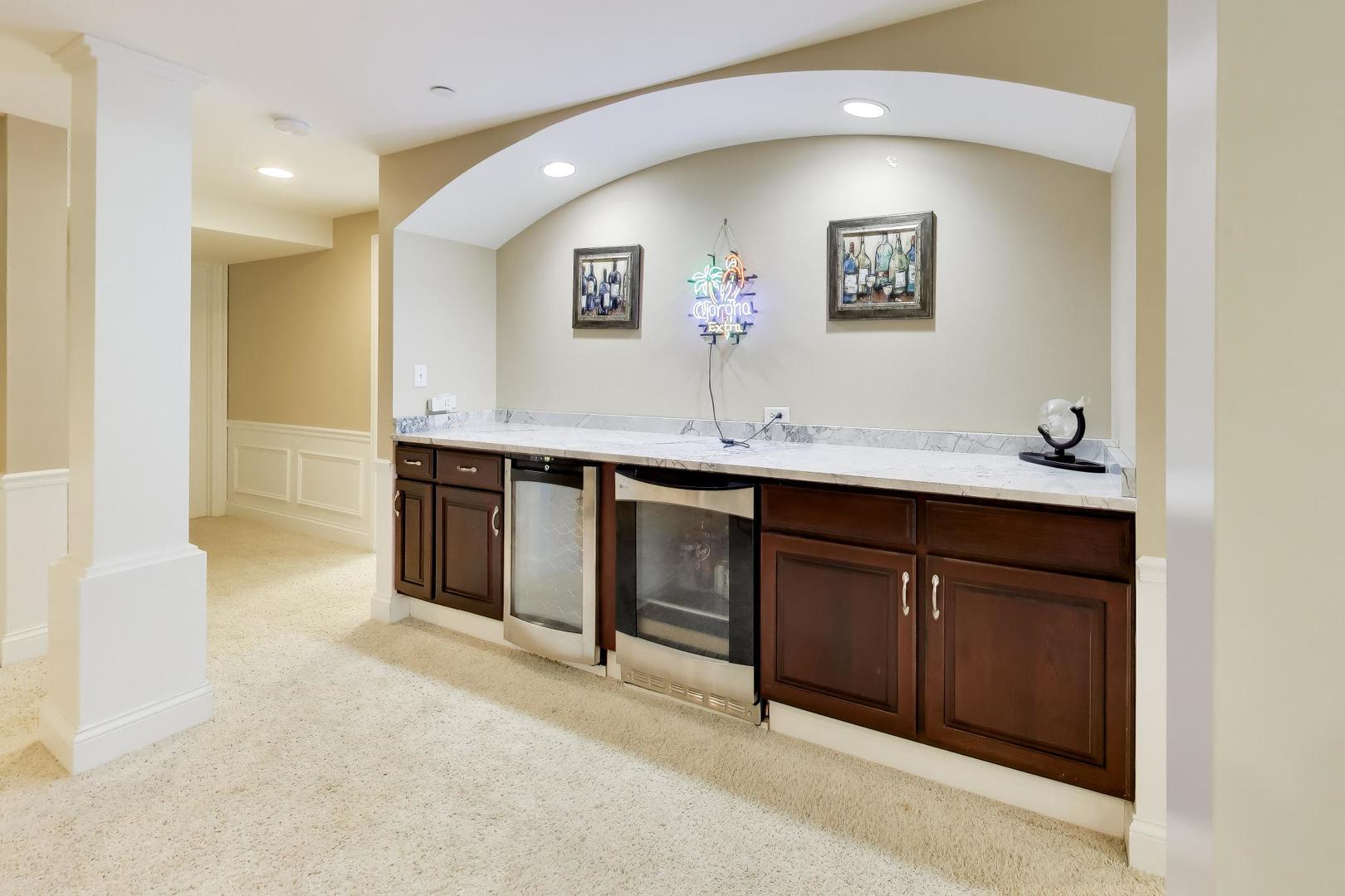 4550 Eleanor Drive, Long Grove, IL 60047