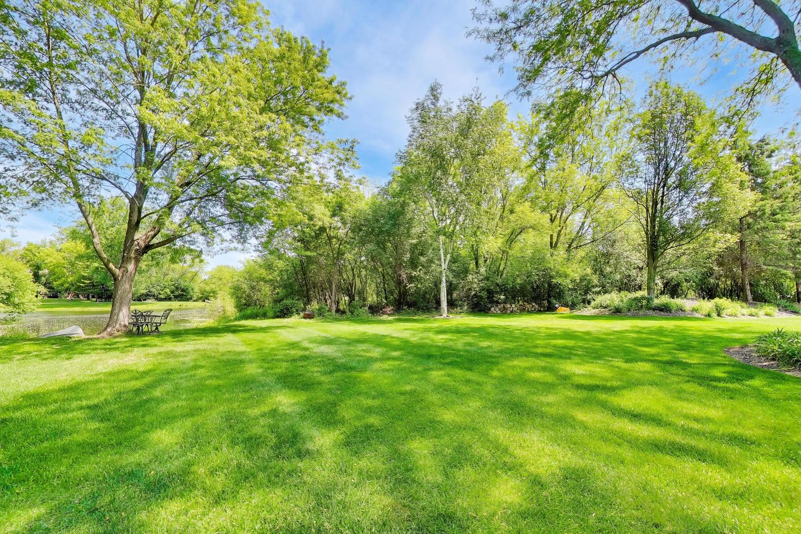 4550 Eleanor Drive, Long Grove, IL 60047