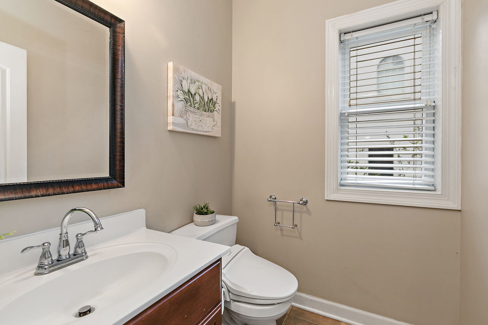 40W017 Carl Sandburg Road, St. Charles, IL 60175