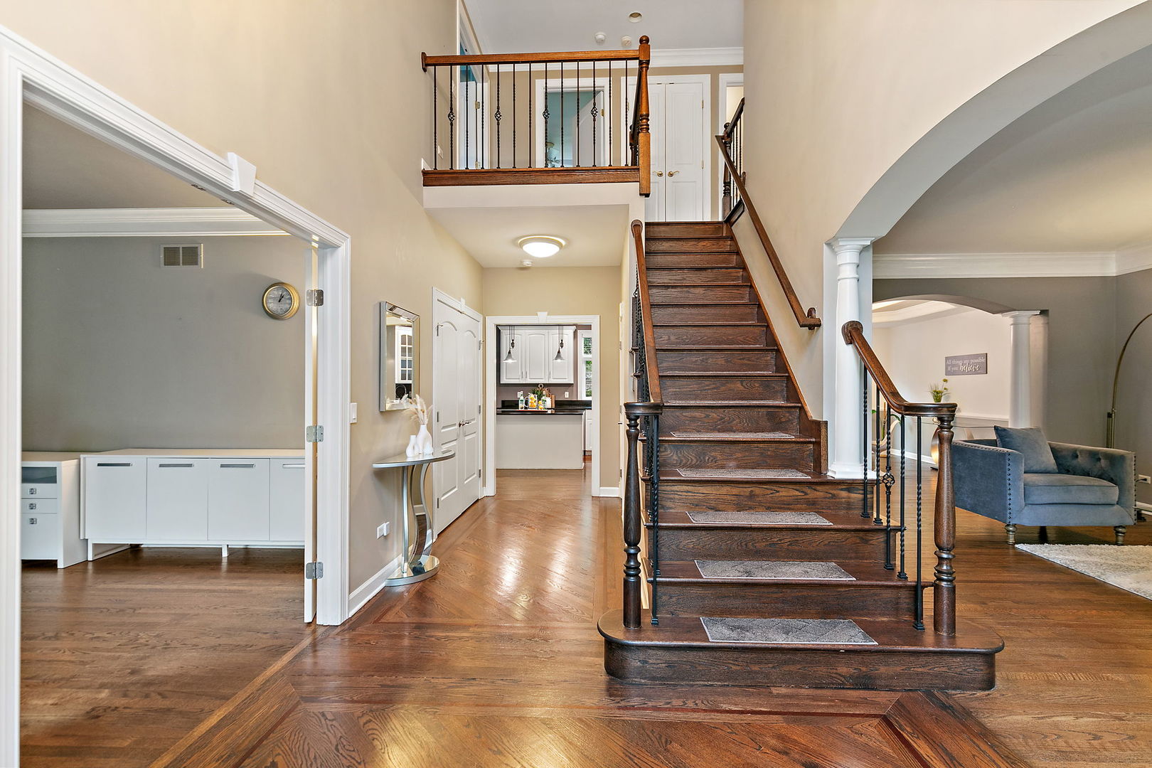 40W017 Carl Sandburg Road, St. Charles, IL 60175