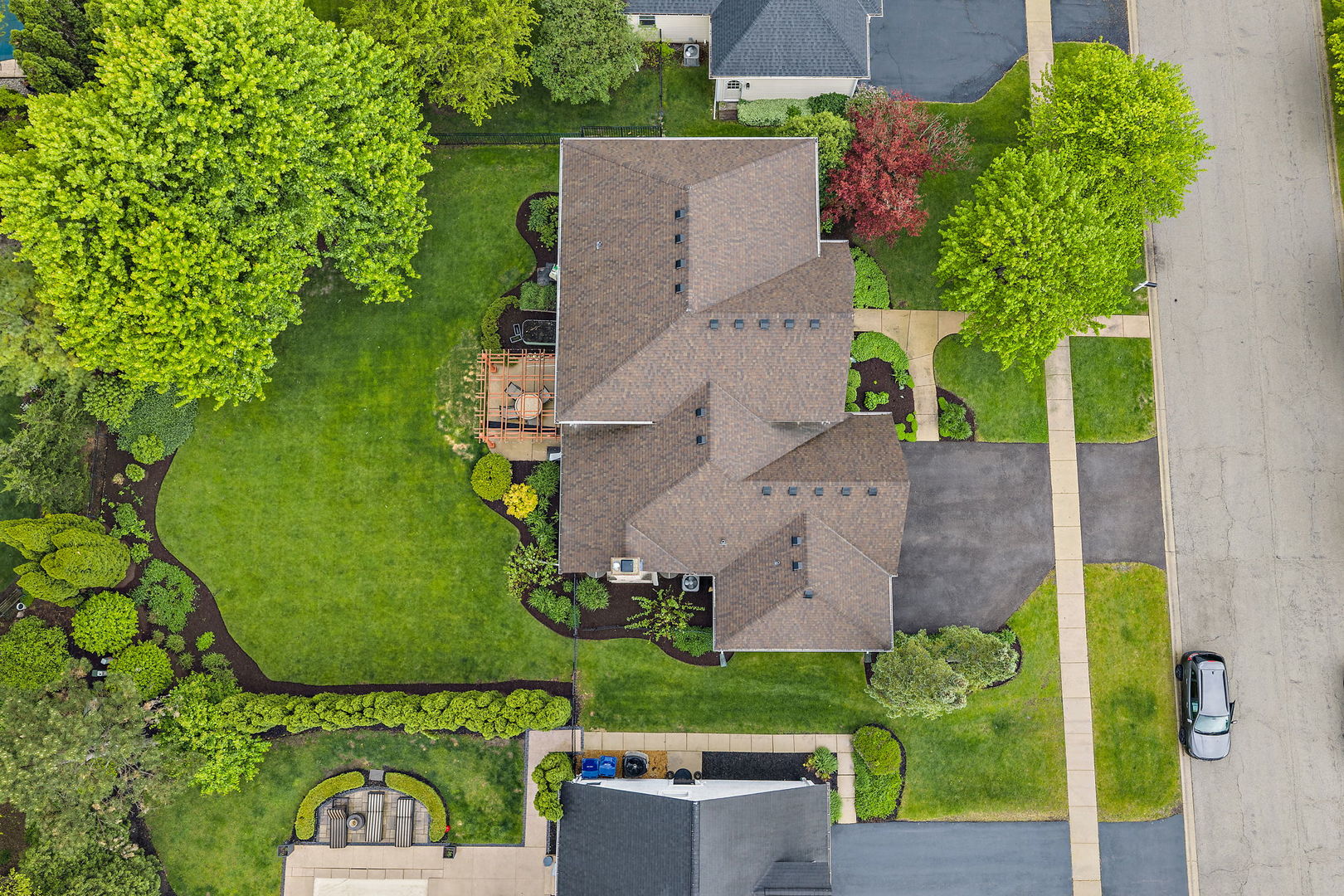 40W017 Carl Sandburg Road, St. Charles, IL 60175