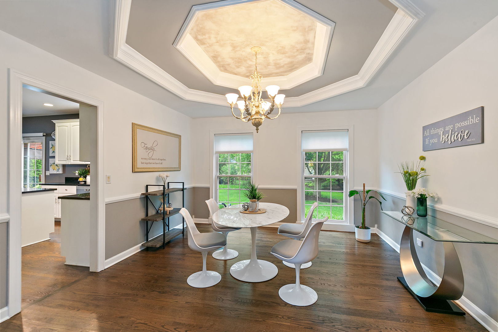 40W017 Carl Sandburg Road, St. Charles, IL 60175
