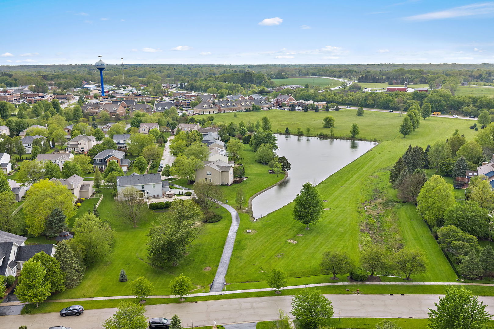 40W017 Carl Sandburg Road, St. Charles, IL 60175