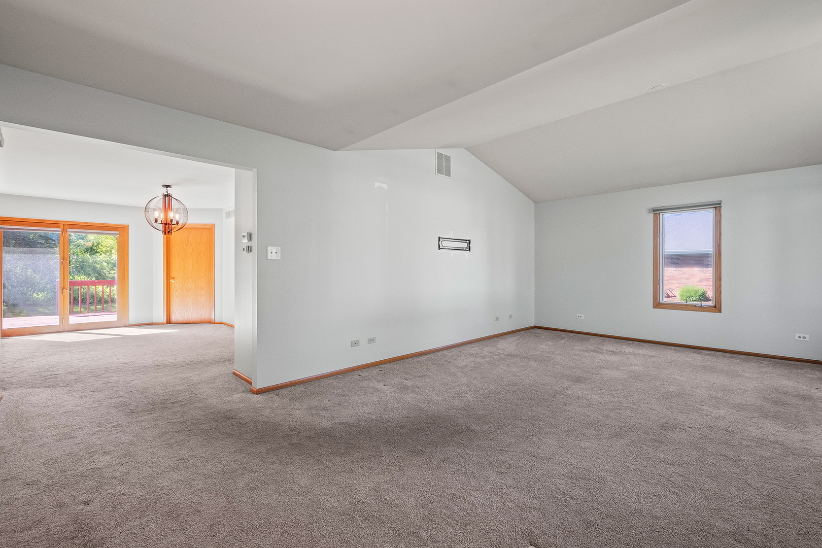 27106 S Fountainview Drive, Crete, IL 60417