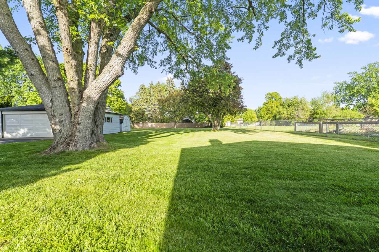 1049 Martingale Drive, Bartlett, IL 60103