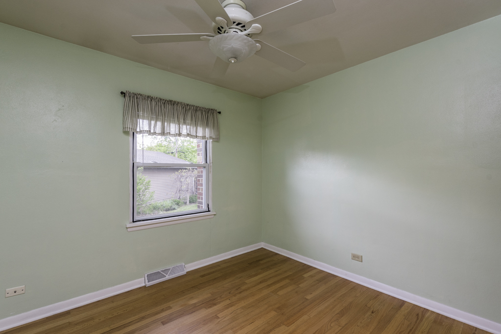 616 Highland Avenue, Antioch, IL 60002