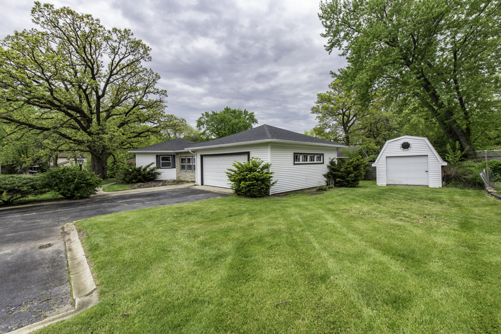 616 Highland Avenue, Antioch, IL 60002