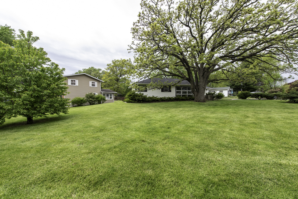 616 Highland Avenue, Antioch, IL 60002