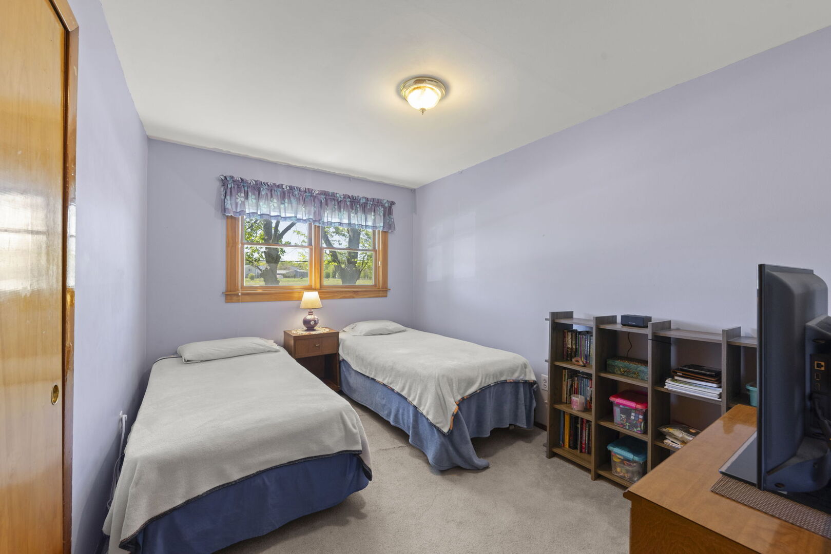 6023 S Richmond Avenue, Willowbrook, IL 60527