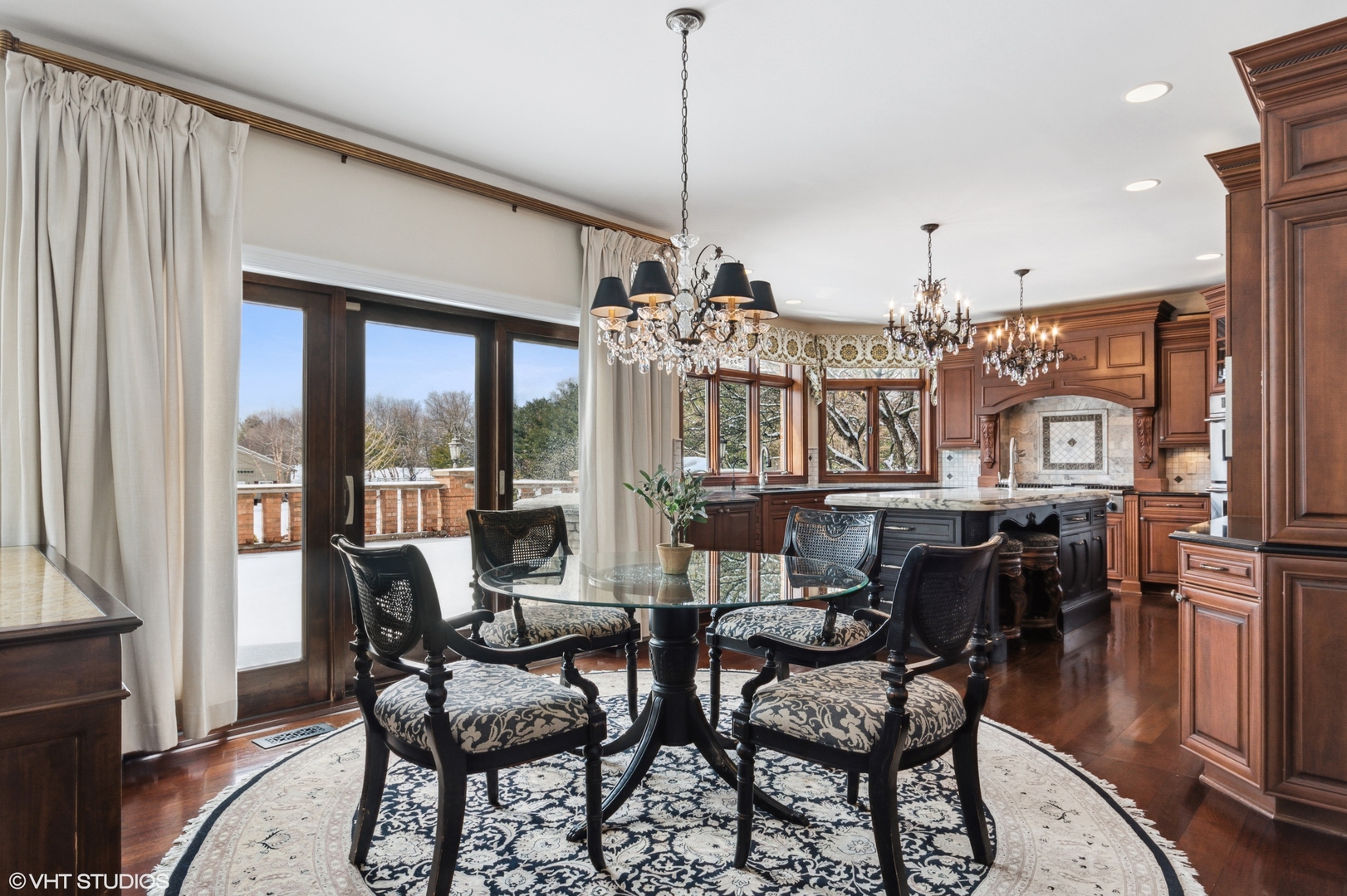 11 Moate Lane, Barrington Hills, IL 60010