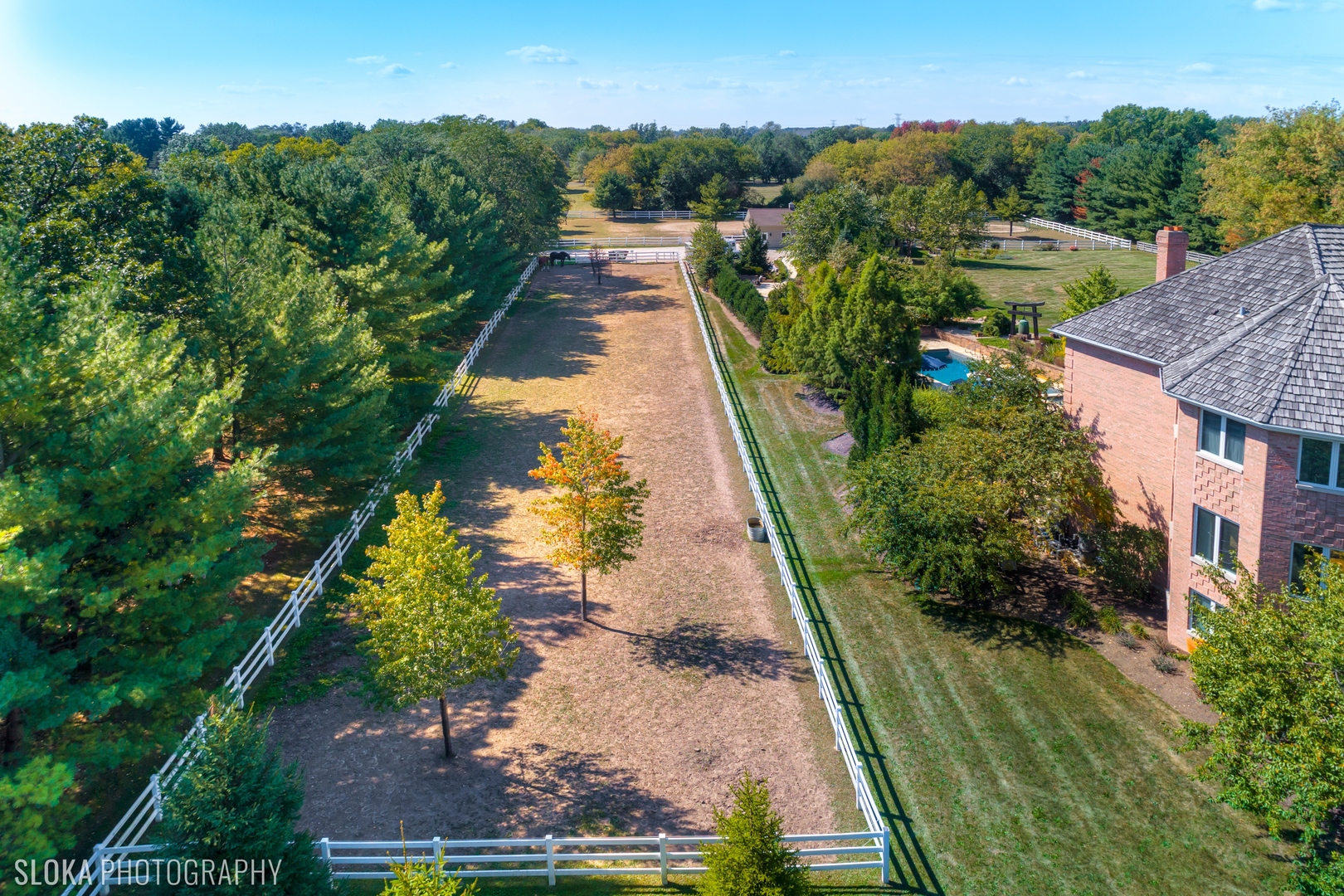 11 Moate Lane, Barrington Hills, IL 60010