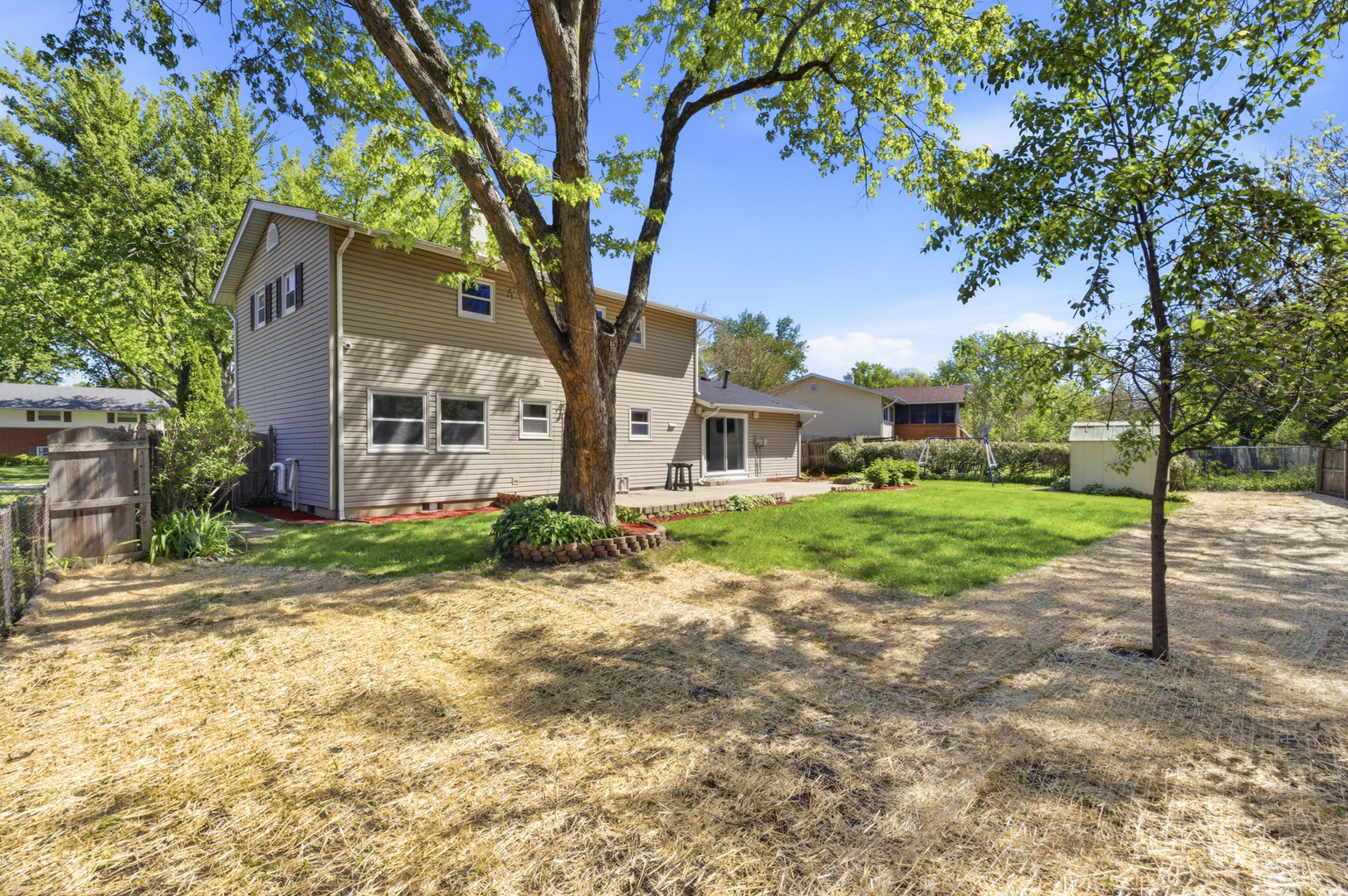 1117 E Kitson Drive, Palatine, IL 60074