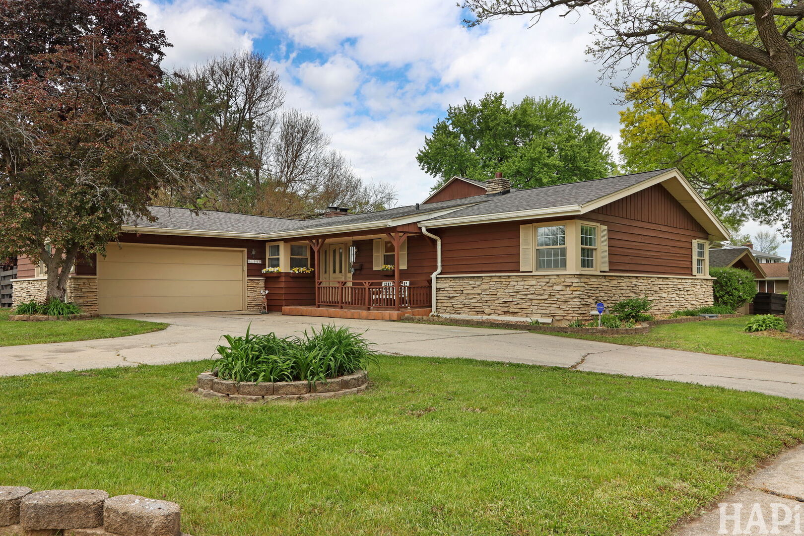 106 Sherwood Drive, Cary, IL 60013