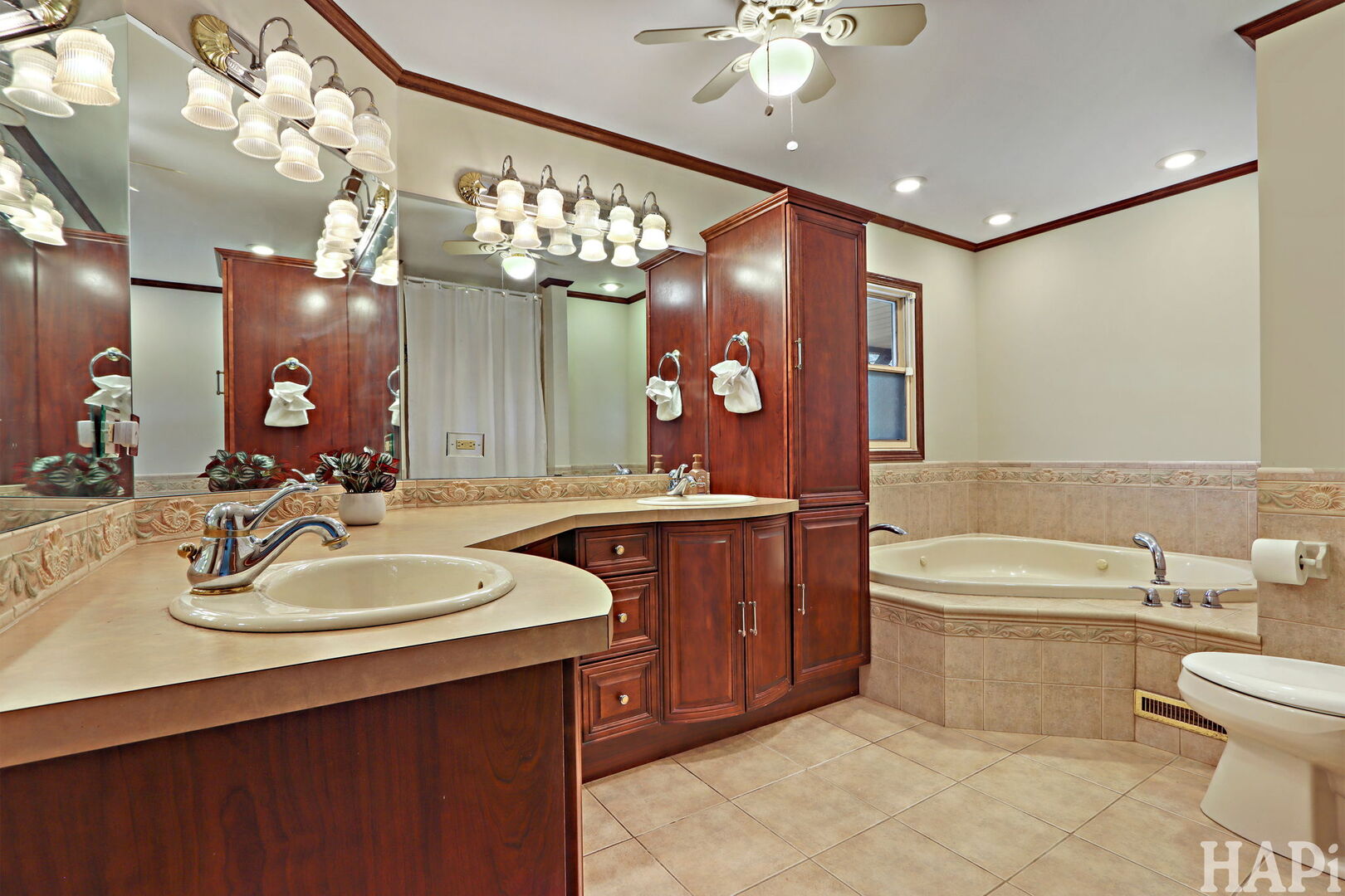 106 Sherwood Drive, Cary, IL 60013